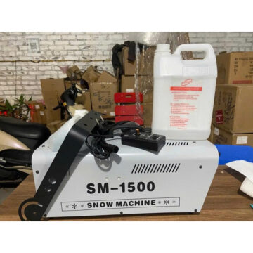Máy Phun Tuyết SM 1500w cho mùa lễ hội noen đám cưới, hội nghị